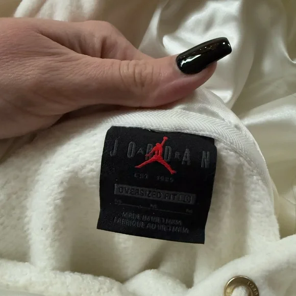 Air Jordan, soft, oversized White hoodie and joggers set - Picture 3 of 9